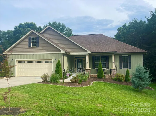 21 Par Dr, Granite Falls, NC 28630