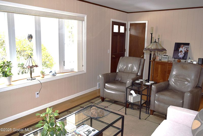 5th image of 28 St Anthony Lane