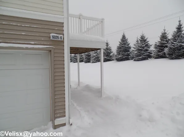 6026 E Fieldstone Hills Dr SE Unit 6, Caledonia, MI 49316