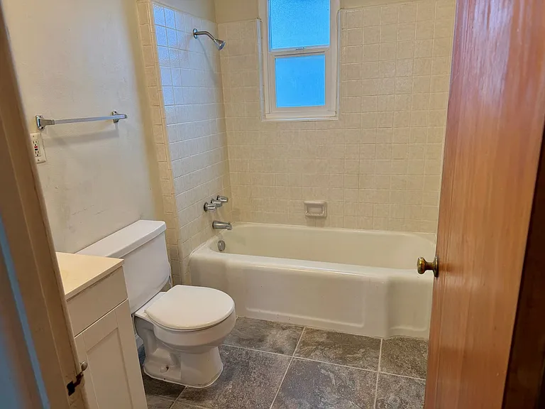 2015 Stretch Rd — Photo 12