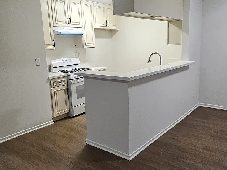 7320 Valmont St #5 — Photo 2