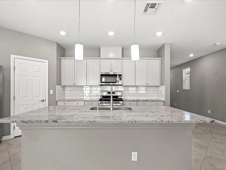9677 Eamont River St — Photo 15