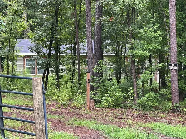 1398 Smith Rd, Forsyth, GA 31029