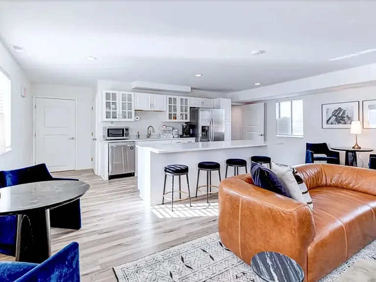 Riverside Townhomes — Photo 48