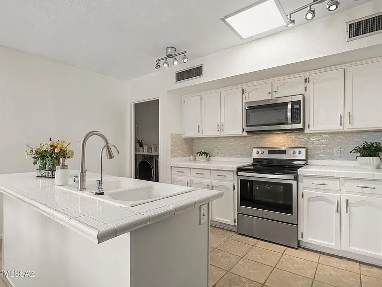 17740 S Placita Mayo — Photo 4