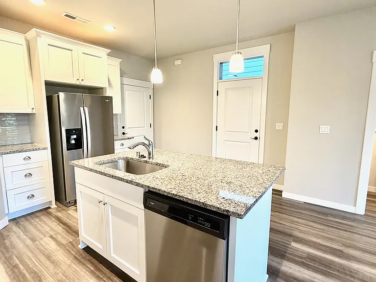 Kitchen 2
