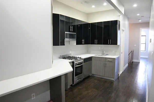 Rented by Brooklyn Blocks Real Estate | media 27