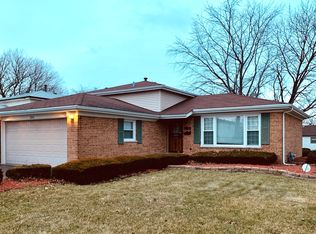 17710 Ridgewood Dr, Hazel Crest, IL 60429