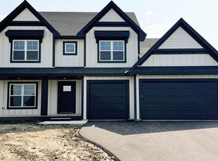 17942 Hidden Creek Trl, Lakeville, MN 55044