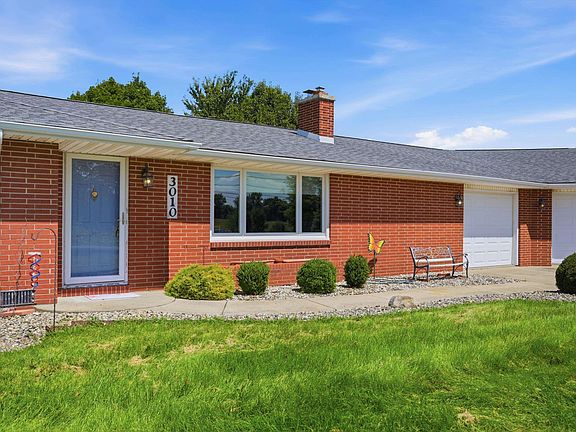 3rd image of 3010 W 38th St