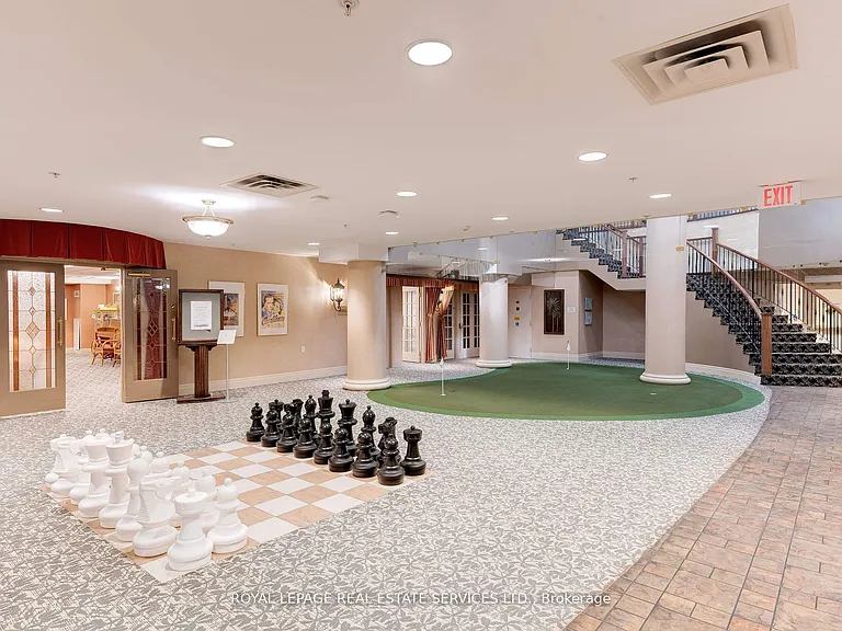 350 Princess Royal Dr #1705 — Photo 28