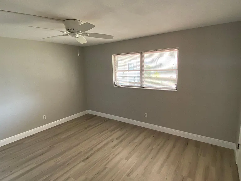 469 Jewel Ct #1 — Photo 9