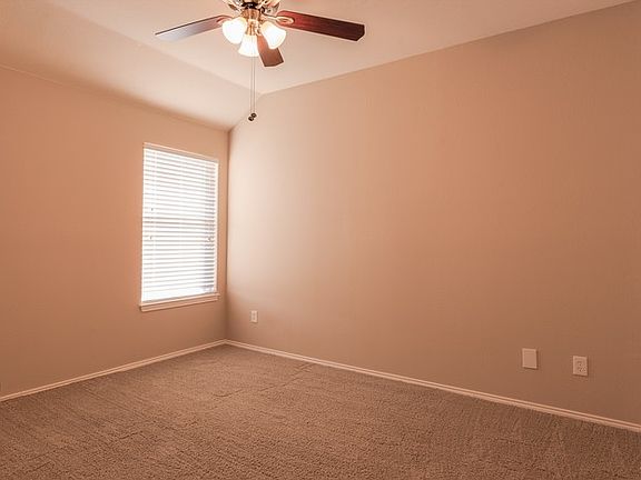 5th image of 5125 Timber Park Dr