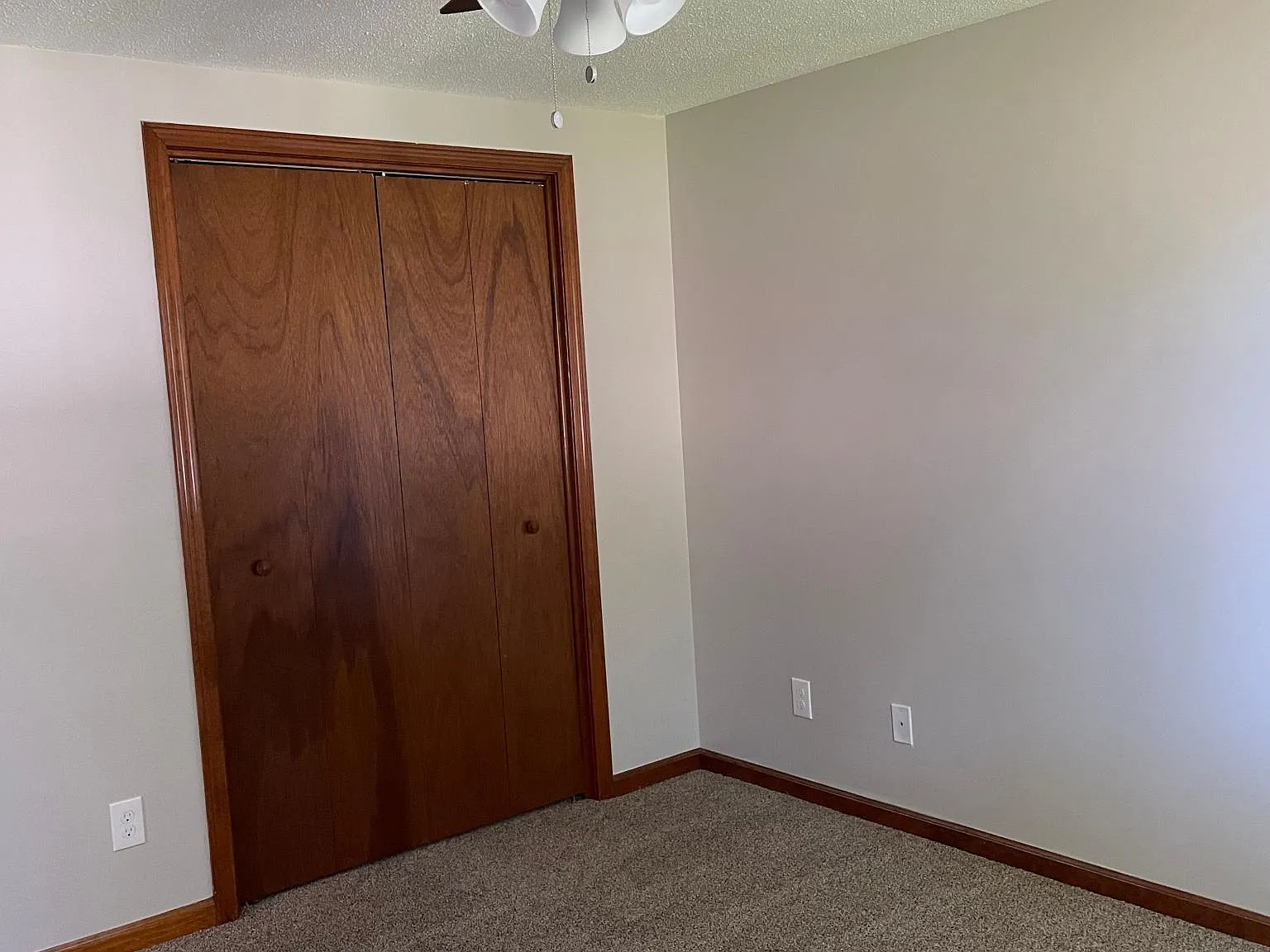 2 bed, 850 sqft, $1,200 — Photo 4