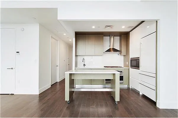 Rented by Nest Seekers International | media 25