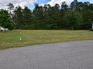 Lions Paw Ct, Loris, SC 29569