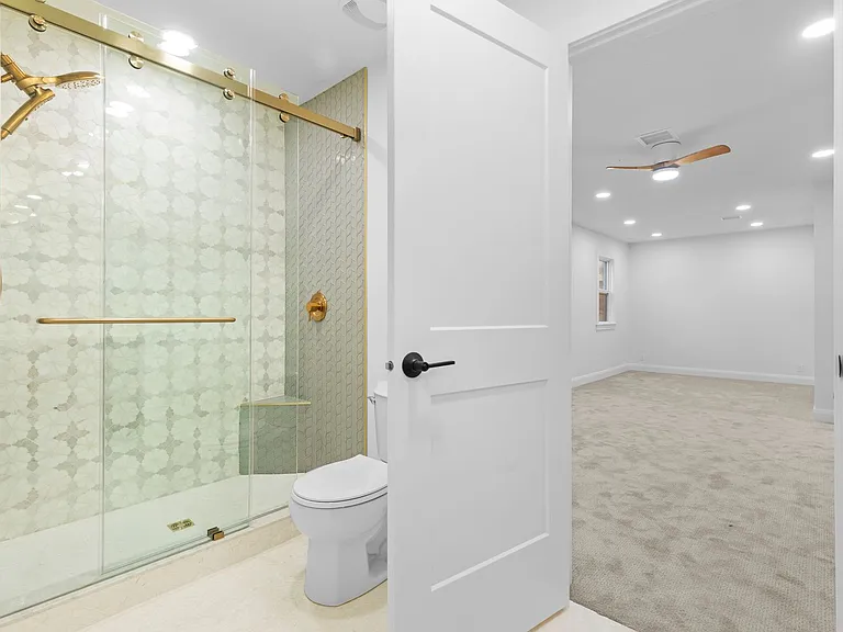 2460 E Dimple Dell Rd — Photo 11
