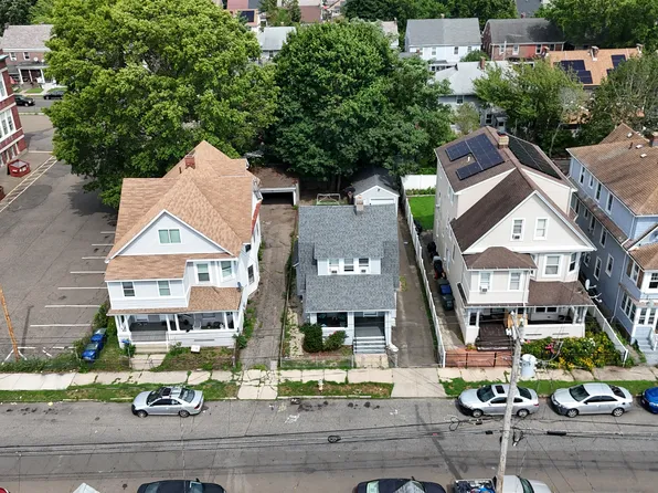 168 Pixlee Place, Bridgeport, CT 06610