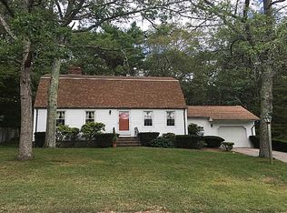 5 Wisteria Dr, Coventry, RI 02816