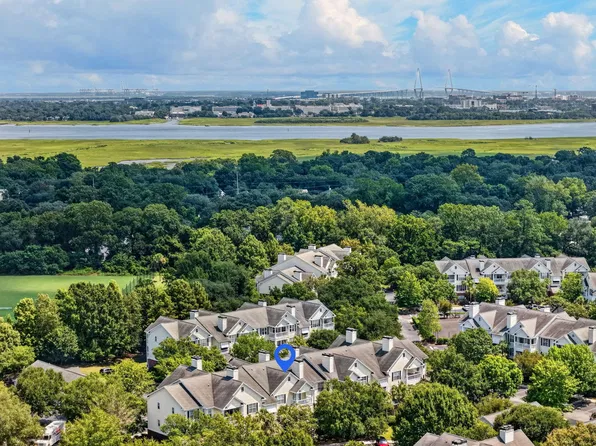 45 Sycamore Ave APT 836, Charleston, SC 29407