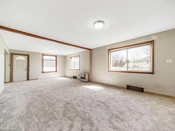 5th image of 405 W Jefferson Ave