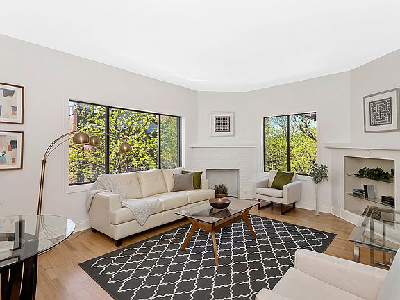 2nd image of 804 W Lakeside Pl APT 301