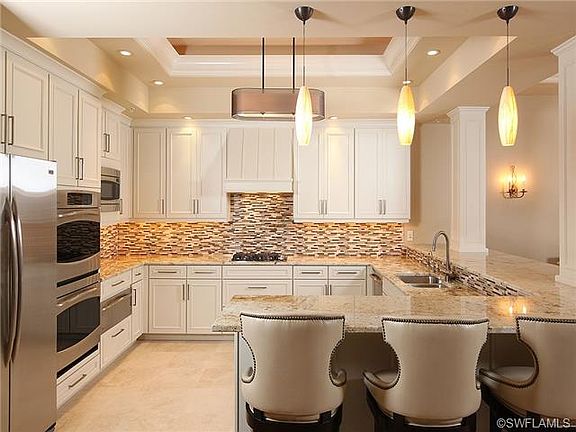 4th image of 602 5th Ave S APT 201