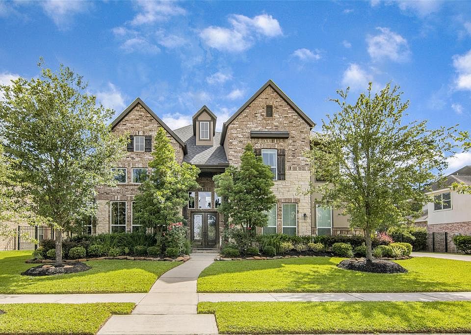 1st image of 13926 Windwood Falls Ln