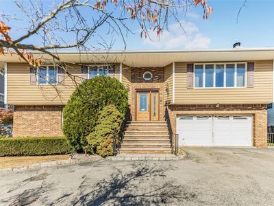 13 AKA 17 Fieldcrest Road, Yonkers, NY, 10707