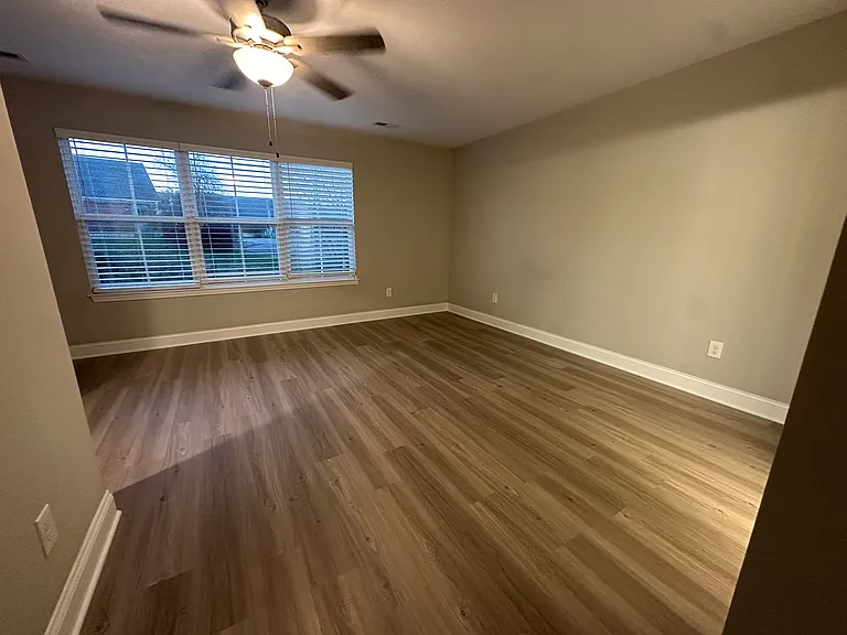 225 Harper Village Way — Photo 14
