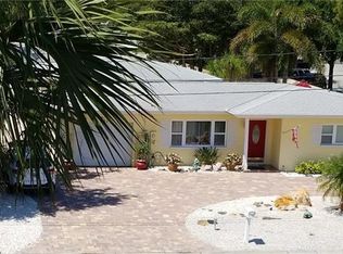 130 Valencia Blvd, Largo, FL 33770