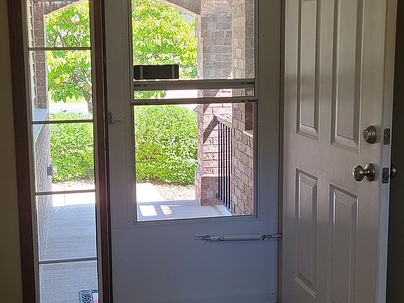 2nd image of 14910 Sumter Ave