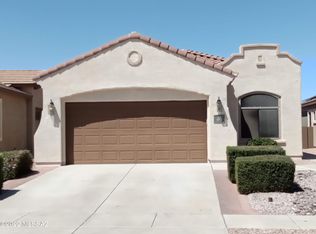372 W Calle Media Luz, Sahuarita, AZ 85629