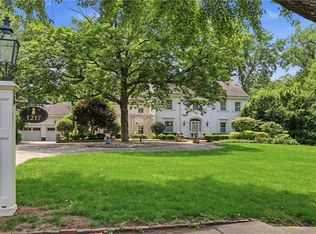 1217 W 58th St, Kansas City, MO 64113