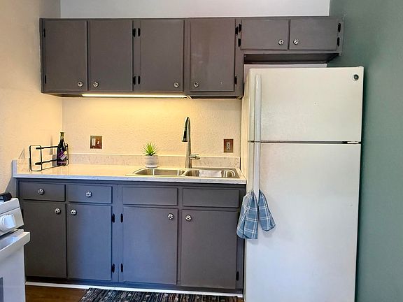 5th image of 2800 Vail Ave SE Unit 127