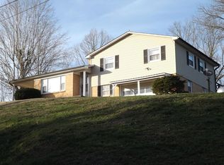 4599 Center Point Rd, Tompkinsville, KY 42167