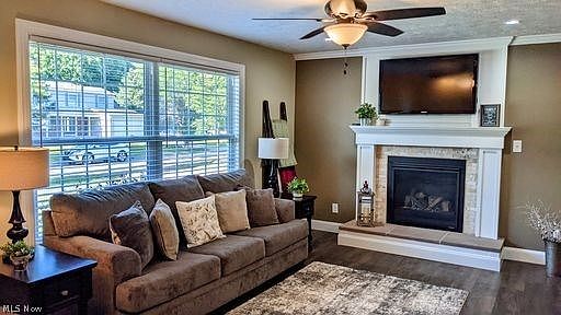 2nd image of 8766 Arrowood Dr