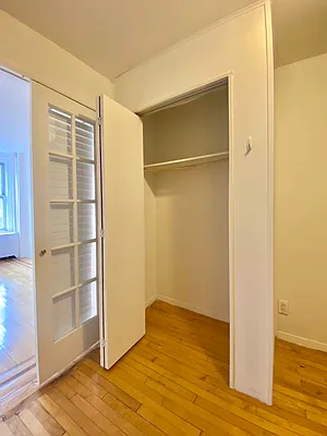 Rented by Waverly Realty Associates | media 19