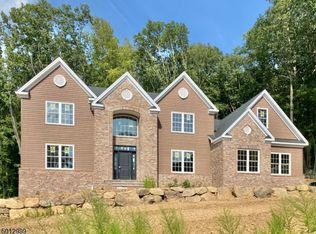 7 Jared Pl, Budd Lake, NJ 07828