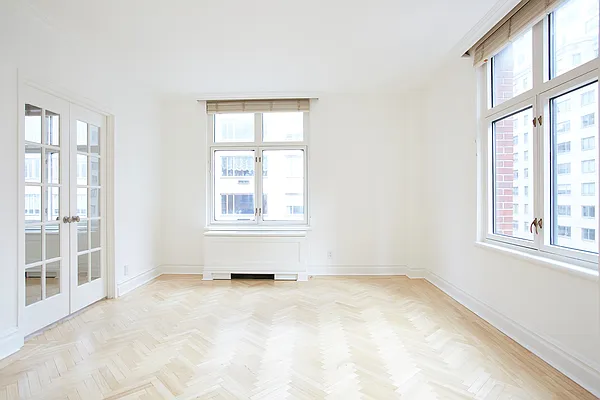 Rented by Compass | media 2