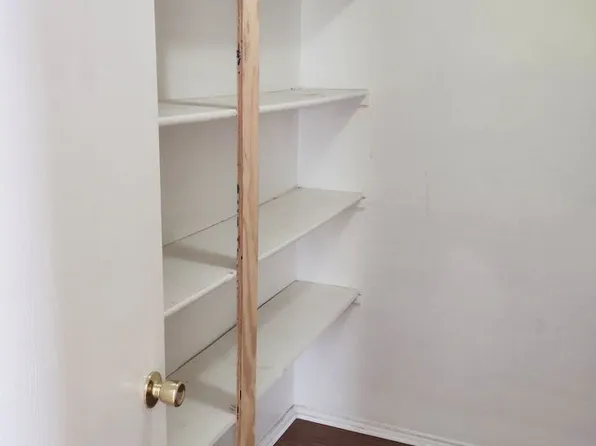 108 Maned Dr, Sanger, TX 76266