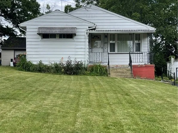 377 E Boston Ave, Youngstown, OH 44507