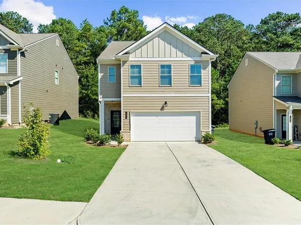 109 Peterson St, Calhoun, GA 30701