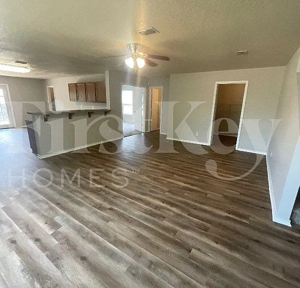 3502 Sage Mdw — Photo 3