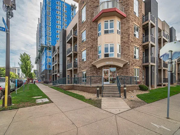 2600 University Ave SE APT 408, Minneapolis, MN 55414