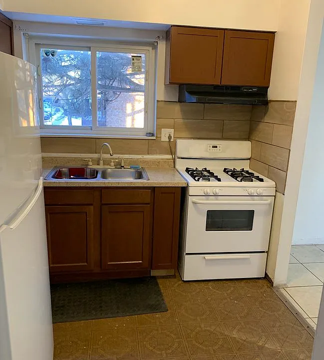 835 W College Blvd #202