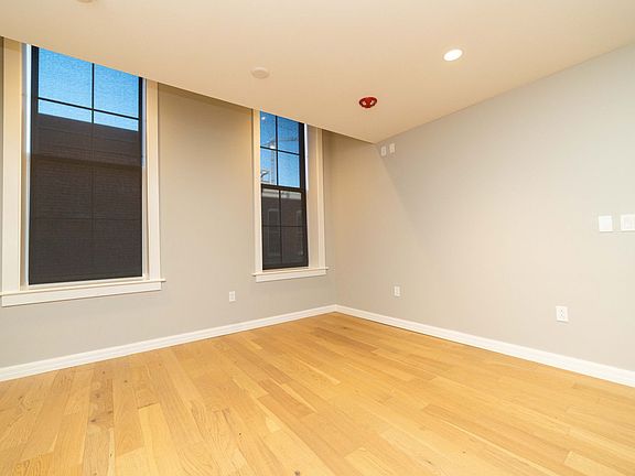 2nd image of 32 N Park Row #223