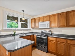 22 Oak St APT 1, Brunswick, ME 04011
