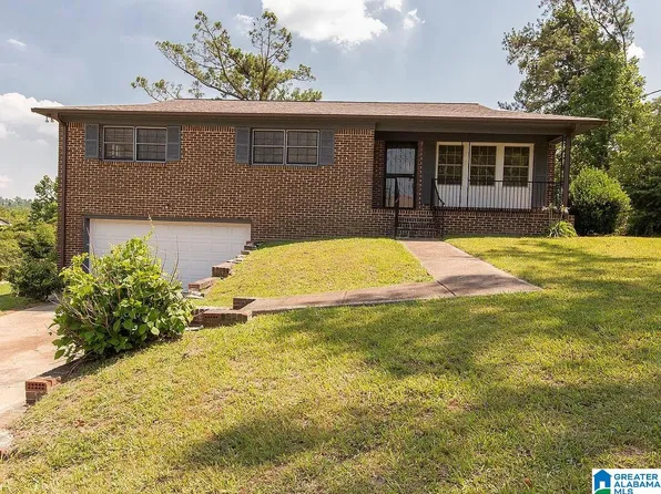 2270 Smithfield Ln N, Birmingham, AL 35207