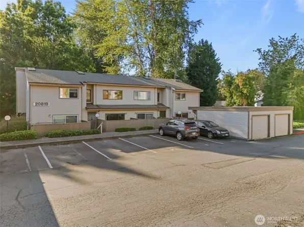20819 114th Place SE #5, Kent, WA 98031